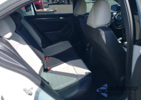 2015 Volkswagen Jetta 1.8T Sport from USA, damaged, VIN 3VWD17AJ1FM326245